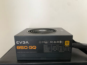 Pirkti EVGA 210 GQ 0850 V1 ATX 850 W 80 Gold Semi Modular PSU ENEBA