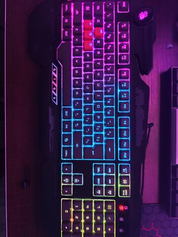 Gaming keyboard 