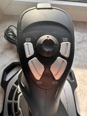 Logitech Extreme 3D Pro vairalazdė skirta PC