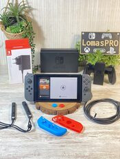 Nintendo Switch V2 con accesorios 