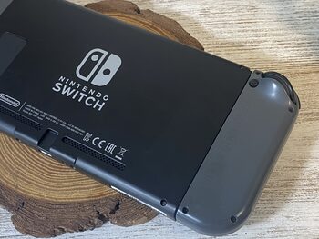 Nintendo Switch V2 con accesorios 