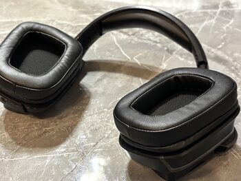 Logitech G933 Wireless RGB Gaming Headphones for sale