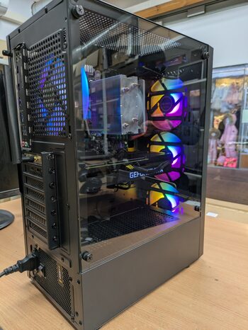 Ryzen 7 3800X/32GB/256+1TB/RTX 3070 8GB