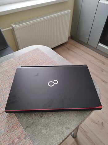 Buy Fujitsu nešiojamas kompiuteris