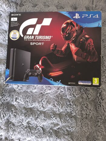 Get Playstation 4 Gran Turismo edition