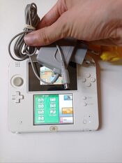 Nintendo 2ds blanca y roja 