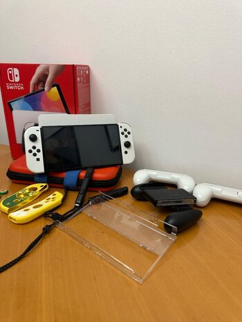 Get Pack Nintendo Swicth Oled + Videojuegos