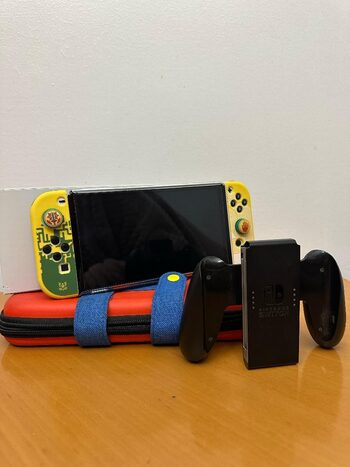 Pack Nintendo Swicth Oled + Videojuegos