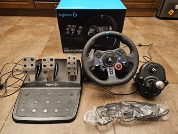 Logitech g29 Driving Force + šifteris