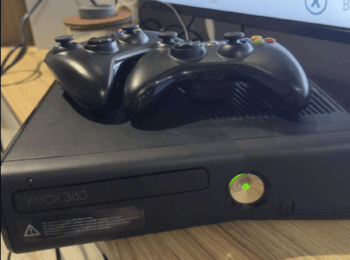 Get Xbox 360 atmintis 320GB su 36 įrašytais žaidimais