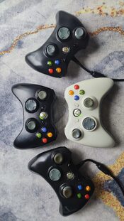 Buy Xbox 360 S + 4 mandos + 300 juegos