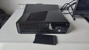 Xbox 360 S + 4 mandos + 300 juegos