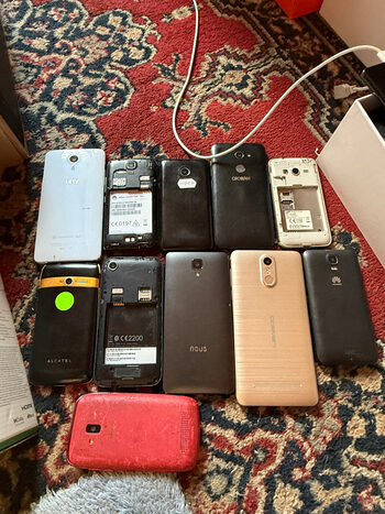 Įvairūs telefonai 