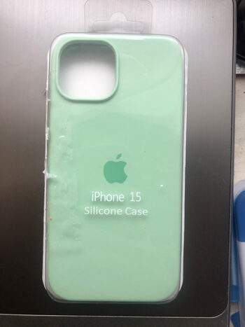 Naujas Iphone 15 dekliukas