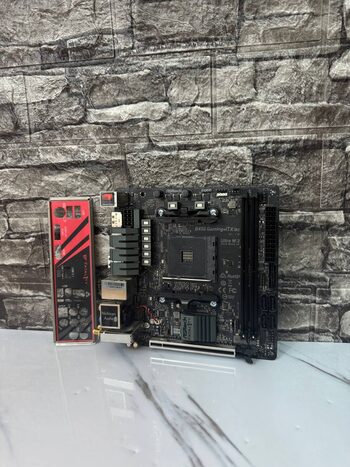 ASRock Fatal1ty B450 Gaming-ITX/ac AMD B450 Mini ITX DDR4 AM4 1 x PCI-E x16 Slots Motherboard