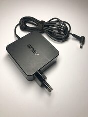 Asus AD887020 65W 19V 3.42A 5.5 x 2.5mm Genuine Power Adapter Charger