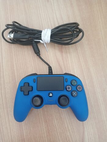 Mando PS4 con cable