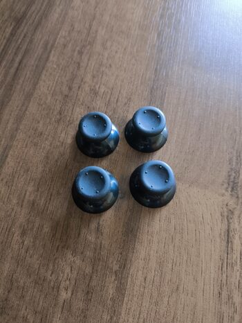 4 vnt. Xbox 360 pultelio analogų kepurėlės / caps'ai / valdikliai