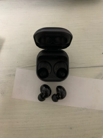 samsung galaxy buds2