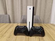 Xbox One S +2 pultai