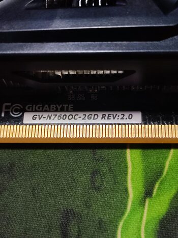  Gigabyte 760 de 2 Gb