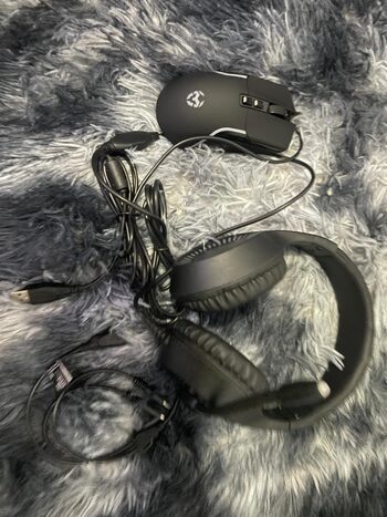 Auriculares y Mouse Gaming 