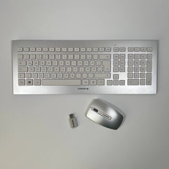 Cherry DW 8000 - Wireless Keyboard and Mouse Set - White