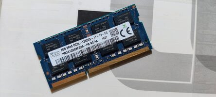 SK Hynix 1x8GB DDR3-1600