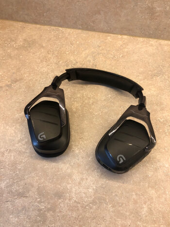 Logitech G933 belaidės žaidimų ausinės c34