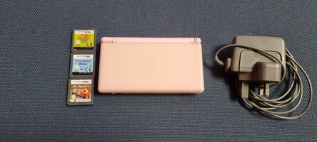 Nintendo ds Coral Pink su 3 žaidimais