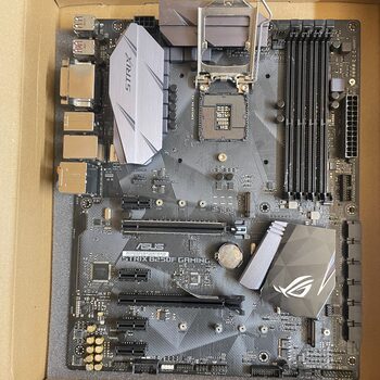 ASUS ROG Strix B250F Gaming (B250, Intel LGA 1151, ATX) Motherboard - Defective Motinine plokste MB Motherboard Defektuota