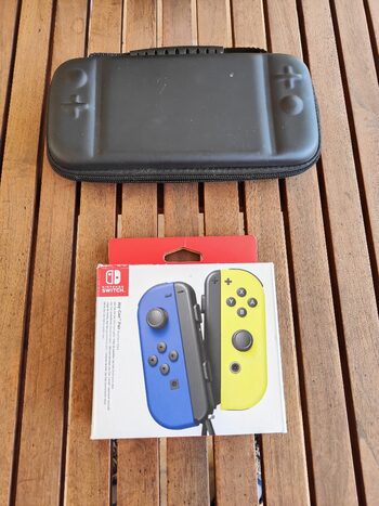 Get Joy-Con Derecho y Izquierdo Originales + Funda Switch Lite 