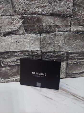 Samsung 850 EVO-Series 250 GB SSD Storage
