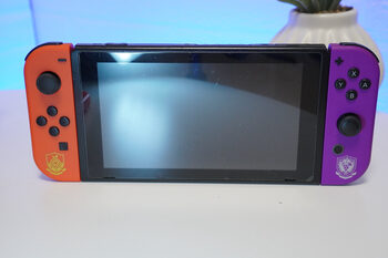 Nintendo Switch V2 con accesorios