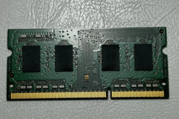 Samsung 4GB 1Rx8 PC3L-12800S-11-13-B4 SODIMM M471B5173DB0-YK0