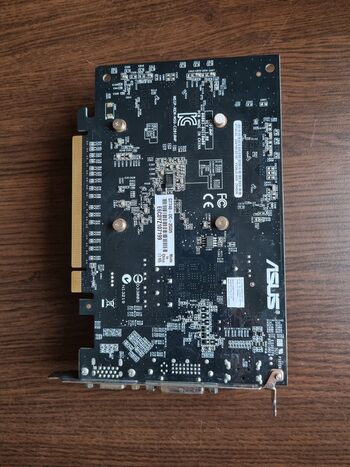 Asus GeForce GT 740 OC 2 GB 1033 Mhz