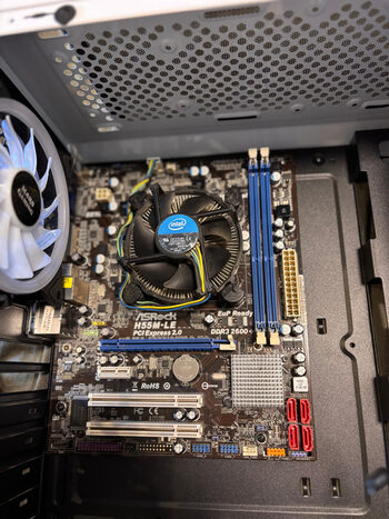 ASRock H55M-LE Intel H55 Micro ATX DDR3 LGA1156 1 x PCI-E x16 Slots Motherboard