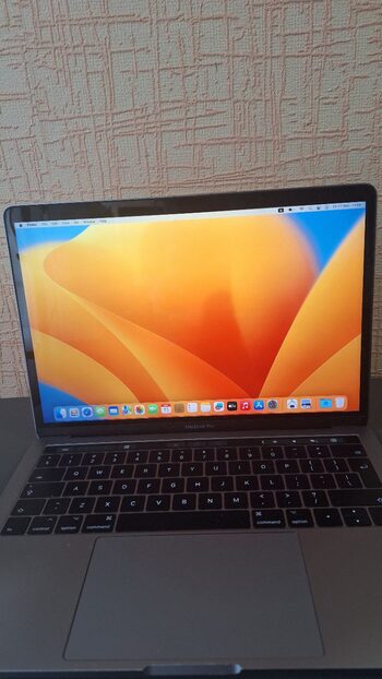 MacBook Pro 13" 2017 i5/16gb/512gb