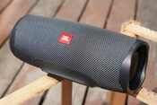 JBL Charge Essential 2