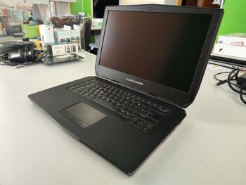 Alienware i5/15,6"IPS FHD/16gb/gtx/3xssd/w10