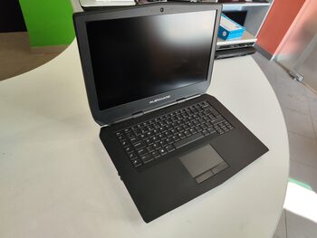 Alienware i5/15,6"IPS FHD/16gb/gtx/3xssd/w10