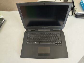 Alienware i5/15,6"IPS FHD/16gb/gtx/3xssd/w10