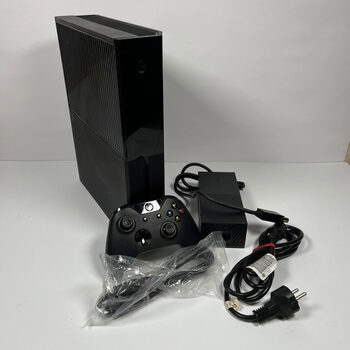 Xbox One, Black, 500GB + Black Controller and Cables