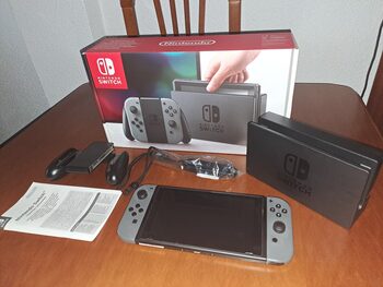 Nintendo Switch 2017 *Vulnerable* (32GB)