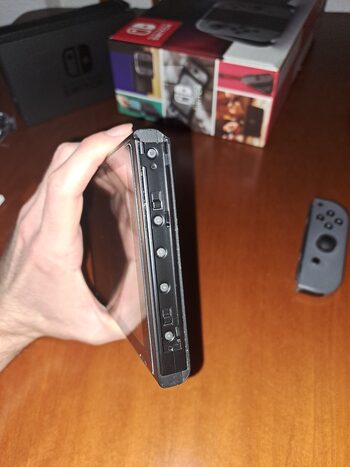 Nintendo Switch 2017 *Vulnerable* (32GB)