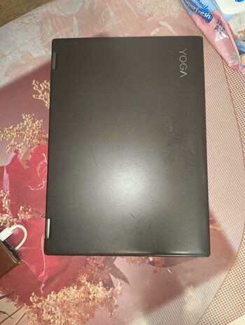 Lenovo Yoga 520