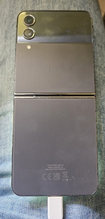 Samsung SM-F721B Galaxy Z Flip 4