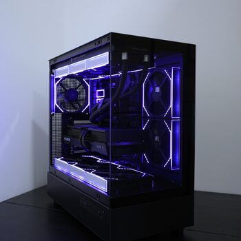 Ryzen 5 7600X B650-E WiFi 32GB DDR5 1TB NVMe SSD RX 9070 OC 16GB