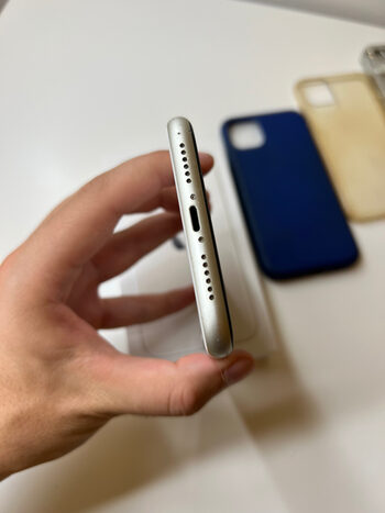 Apple iPhone 11 64GB White