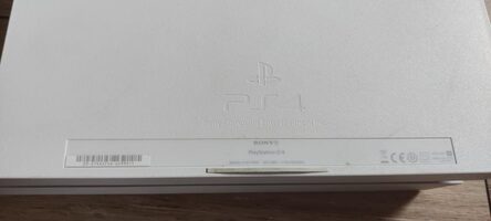 PlayStation 4, White, 500GB